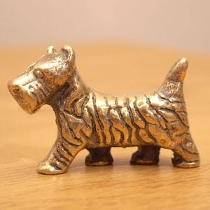 Solid Brass Dog Sculpture || Scottish Terrier || Vintage Statue || Metal Alloy Figurine || Miniature Statuette