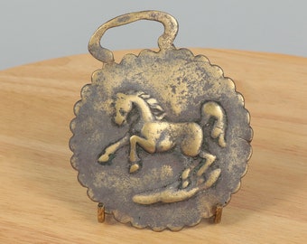 Solid Brass Horse Badge / Horse Brass / Tack || Vintage solid brass || Home decor || Animal