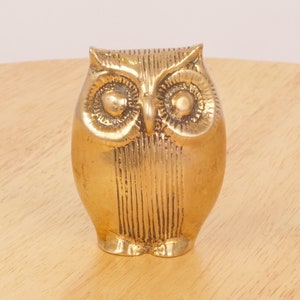 Owl / brass owl / brass bird || Home decor || Bird statue || Vintage Solid  Brass owl