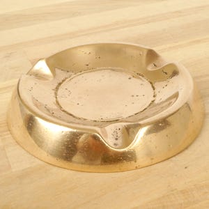 Heavy Ashtray || Vintage  Solid Brass