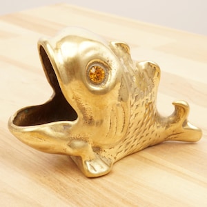 Fisch Aschenbecher || Fröhlicher Fisch || Vintage Massiv Messing