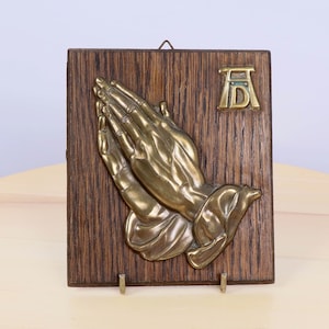 Albrecht Durer Praying Hands - Wall hanging / sculpture / figurine / decor || Hand design || Vintage solid brass || Wooden base