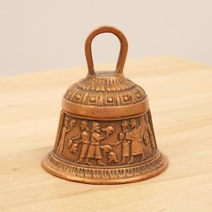 Bell || Vintage solid brass covered with copper colour || Beheading Scene