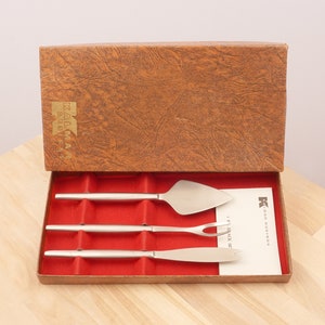 3 pc. Snack set / meat cutting set || Kalmar Designs || Stainless steel || Made in Italy || Original box || Cutlery set of three