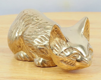 Cat figurine / sculpture / statuette || Vintage solid brass || Cat / kitten || Solid Brass Cat