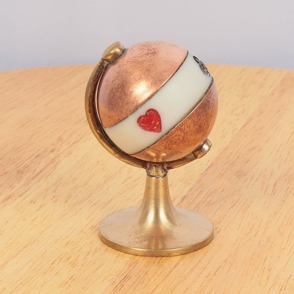 Globe || vintage solid brass / copper / shell || Card symbols