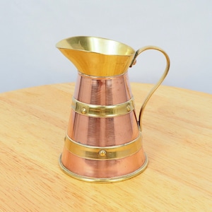 Copper and brass vintage pitcher / carafe / vase || Made in England