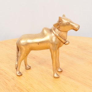 Bull figurine || Vintage Solid Brass