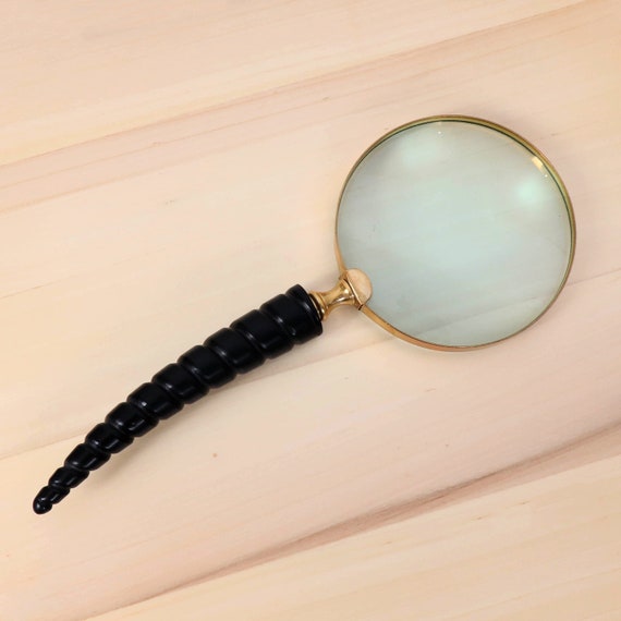 Magnifying Glass / Loupe Vintage Solid Brass Frame and Plastic