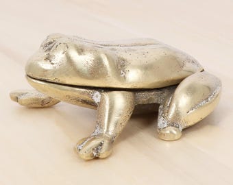 Frog Trinket Box – Hinged Frog Figurine – Small Storage Box / Jewelry Holder – Rustic Patina – Vintage Solid Brass