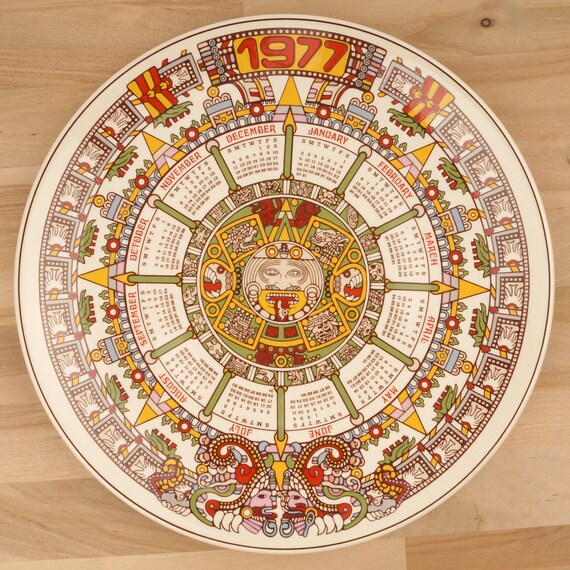 1977 Calendar Porcelain Plate by Wedgwood Tonatiuh Vintage - Etsy