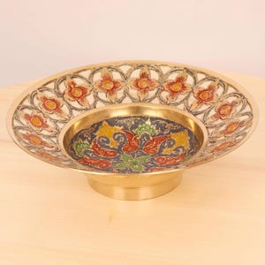 Bowl / tray / dish || floral design || Enamel paint  and lace cut ornaments || Vintage Solid Brass || Elevated on a round base