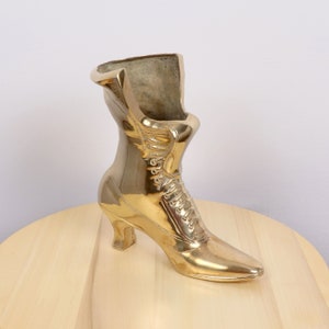 High Heel Boot Skulptur / Vase Boot / Stiftehalter / Organizer || Vintage Damenstiefel / Schuh aus massivem Messing || Stiefelfigur || Messing Stiefel