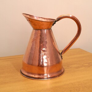 Antique copper jug / pitcher / measure / flagon || hammered hand made