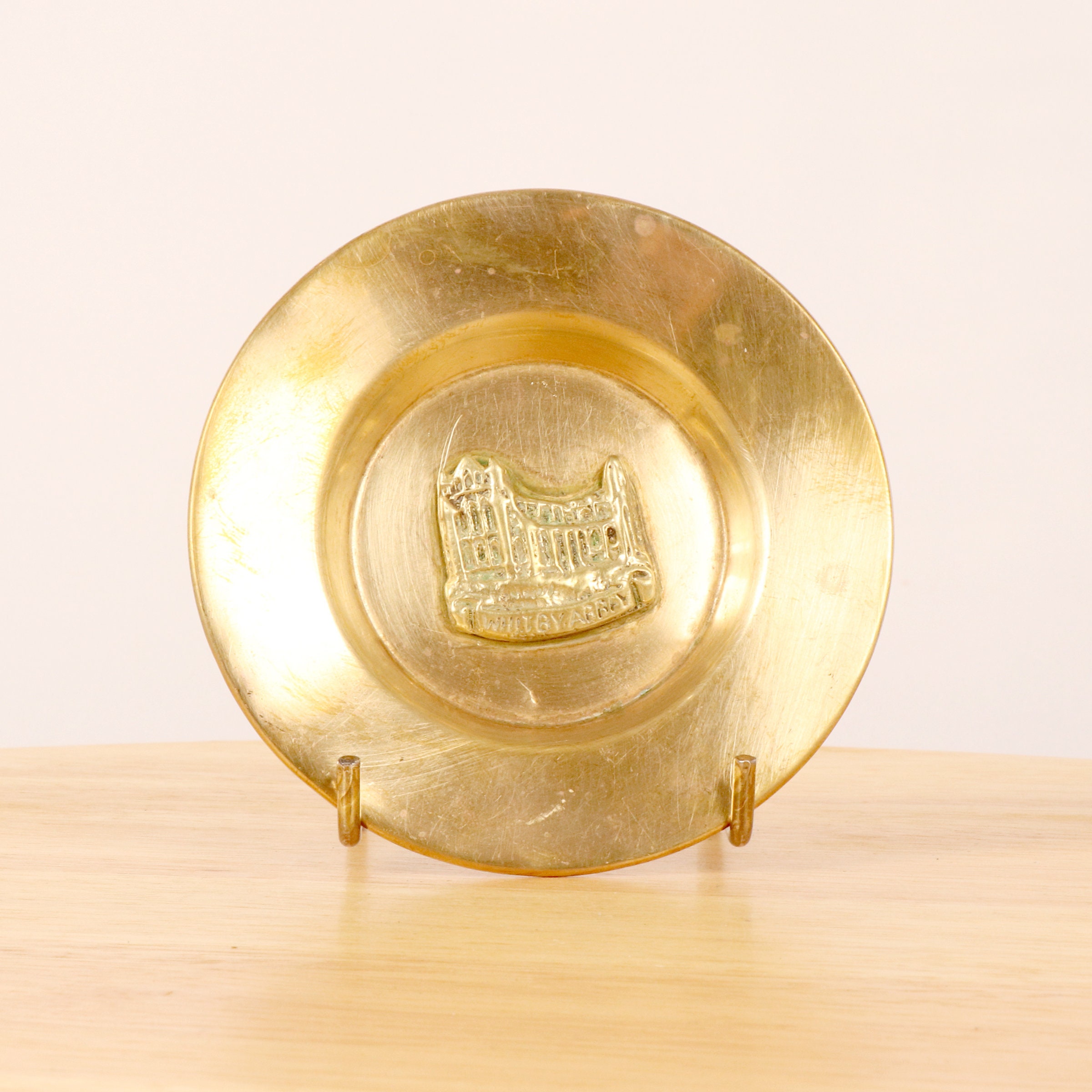 Image of 10 cm Tray/Plate Dish || Abbey Castle Souvenir Peerage Made in England