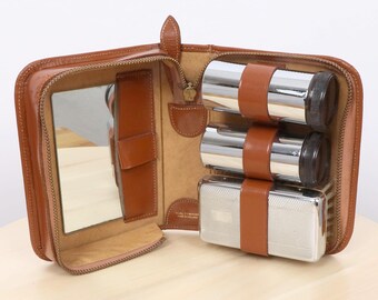 Set de artículos de aseo masculino // Kit de viaje pequeño de estilo vintage en estuche de piel sintética