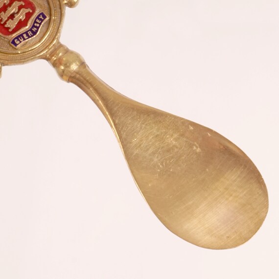 Elegant small  shoehorn || Guernsey coat of arms … - image 4