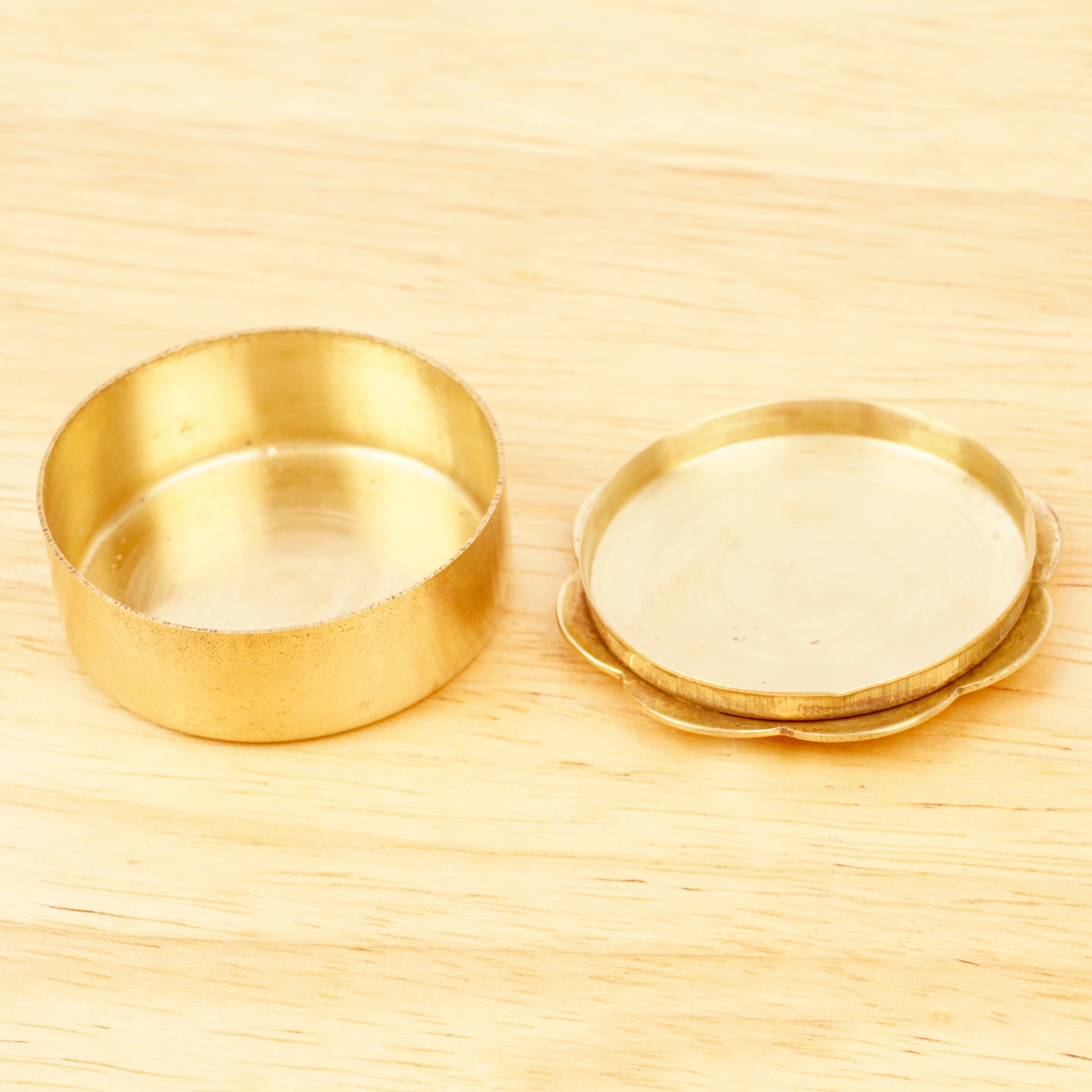 Tiny Jewellery Box Lid With a Horn Ornaments Shaded in Etsy