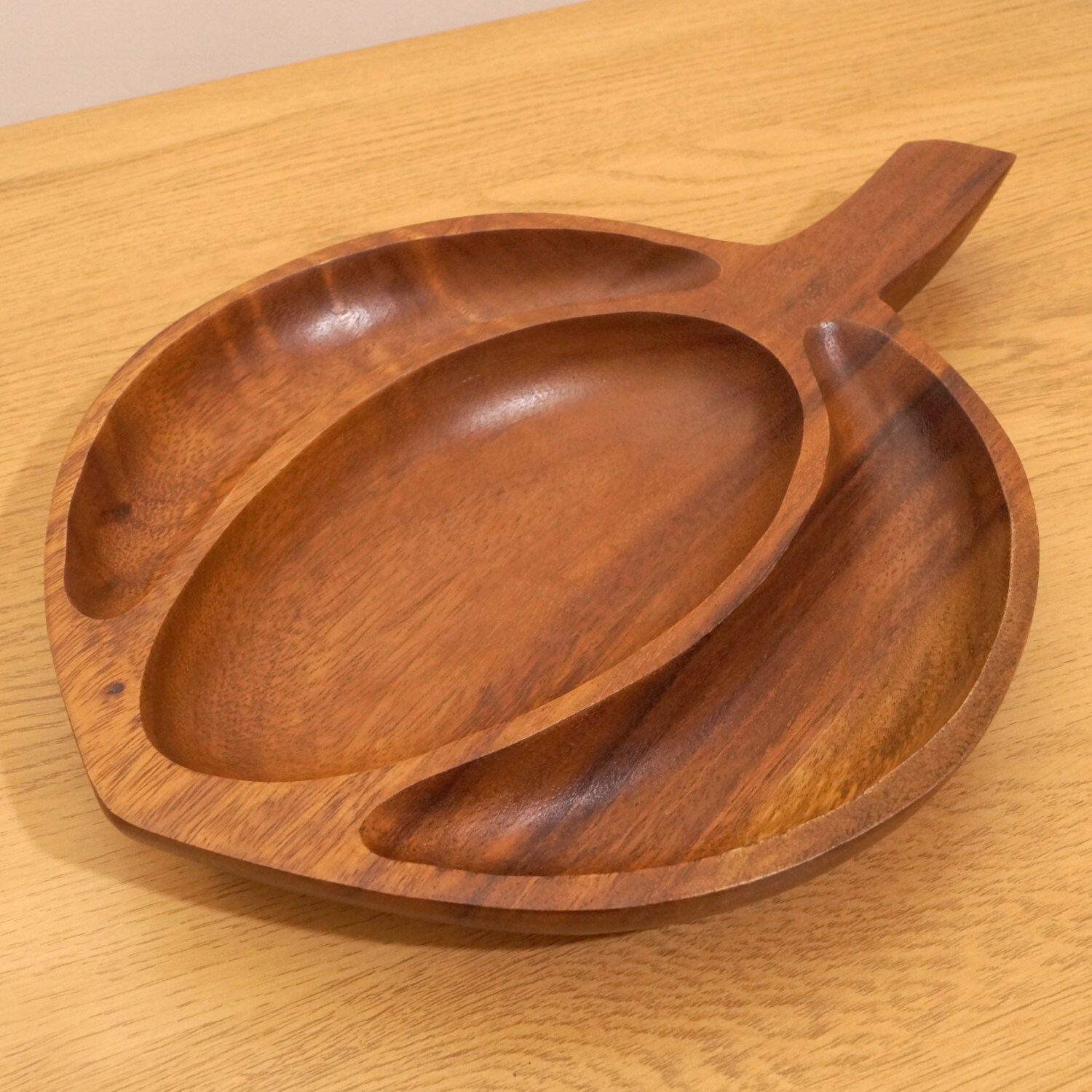 Vintage Wooden Bowl / tray / dish leaf design It has Etsy