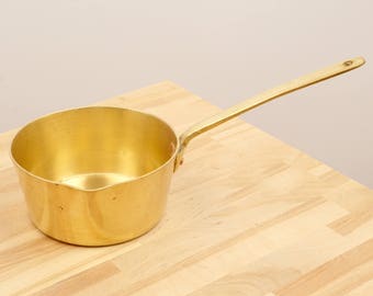Pan / Boiling pot  || Vintage solid brass