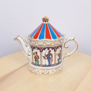 Sadler Edwardian Entertainment Band Stand Teapot || Made in Staffordshire, England || Vintage || 2005895