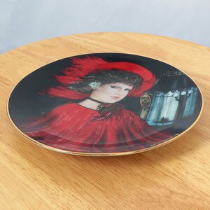 Musetta Plate Decorative Plate Musetta Benvenuti* || Le Porcellane Fontana Dei Medici ...