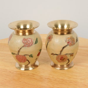 2 Vazen || bloemen en vogels emaille verf design || Vintage massief messing