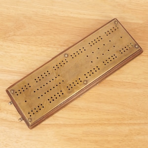 Game Point Counter || EXHALL || J. PENNEY || Vintage solid brass || Wooden base || Cribbage board