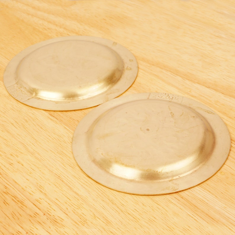 set of two brass plates Vintage solid brass Floral abstract design 11 cm diameter plates dishes trays