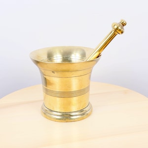 Antique Mortar and Pestle set || Vintage Solid Brass || Heavy brass Mortar and pestle || Simple design