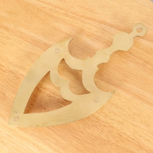 Kettle stand / tea pot stand / plant pot stand / trivet / hot stand || Vintage solid brass