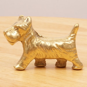 Dog figurine / statuette / sculpture || Scottish Terrier || Vintage solid brass || miniature || Small || Animal || Small dog || Brass dog