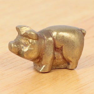 Pig miniature / figurine || Vintage solid brass || Statuette || Very small
