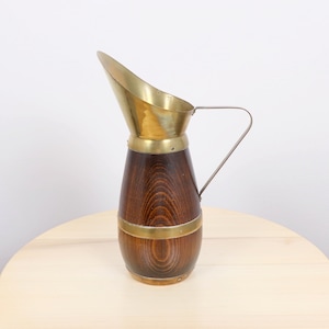 Pitcher / Vase / Cider jug / Wine jug || Brass handle || Solid brass and wood || Vintage || Simple design
