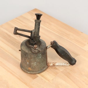 Blow torch / flame thrower || Vintage metal