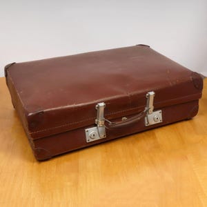 Vintage Revelation Expanding Suitcase | Made in England | Brown Hard Shell Travel Luggage | 1950s Adjustable Size Case