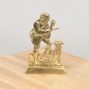 Man / boy playing a violin || Vintage solid brass Musician figurine / door stopper
