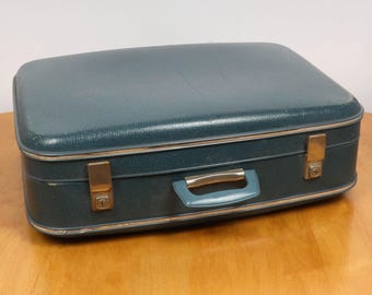 Vintage groenblauwe harde koffer met Cheney England-clusure | Retro reisetui | Opberger uit het midden van de eeuw