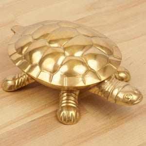 Turtle box / sculpture || Vintage solid brass || Decorative jewellery box || Can be used as an ashtray