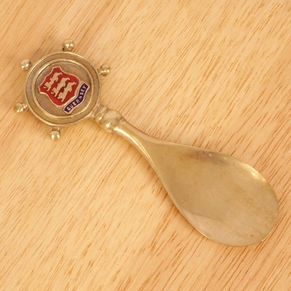 Elegant small  shoehorn || Guernsey coat of arms … - image 1
