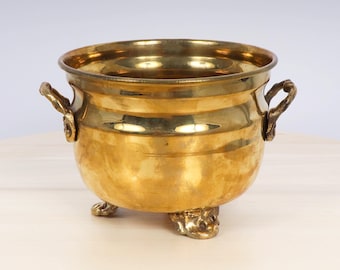 Circle Bucket /  Pail /  Tub / Pot / Kettle / Container / Flower pot / Planter || Vintage solid brass pot with handles and three legs
