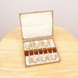 6 spoons / coffes spoons || Vintage EPNS || Original box || set of six