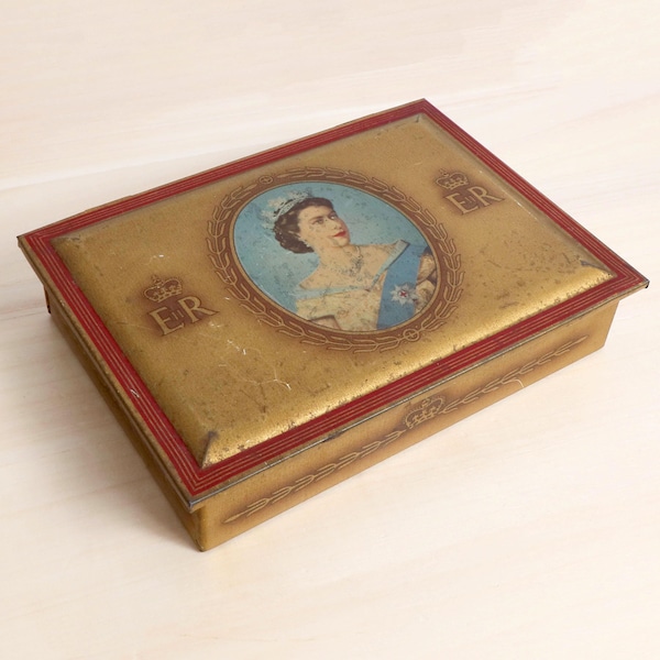 Queen Elizabeth II Coronation Tin Box 1953 | ER Royal Commemorative Cigarette Box | British Coronation Souvenir | Royal Memorabilia Vintage