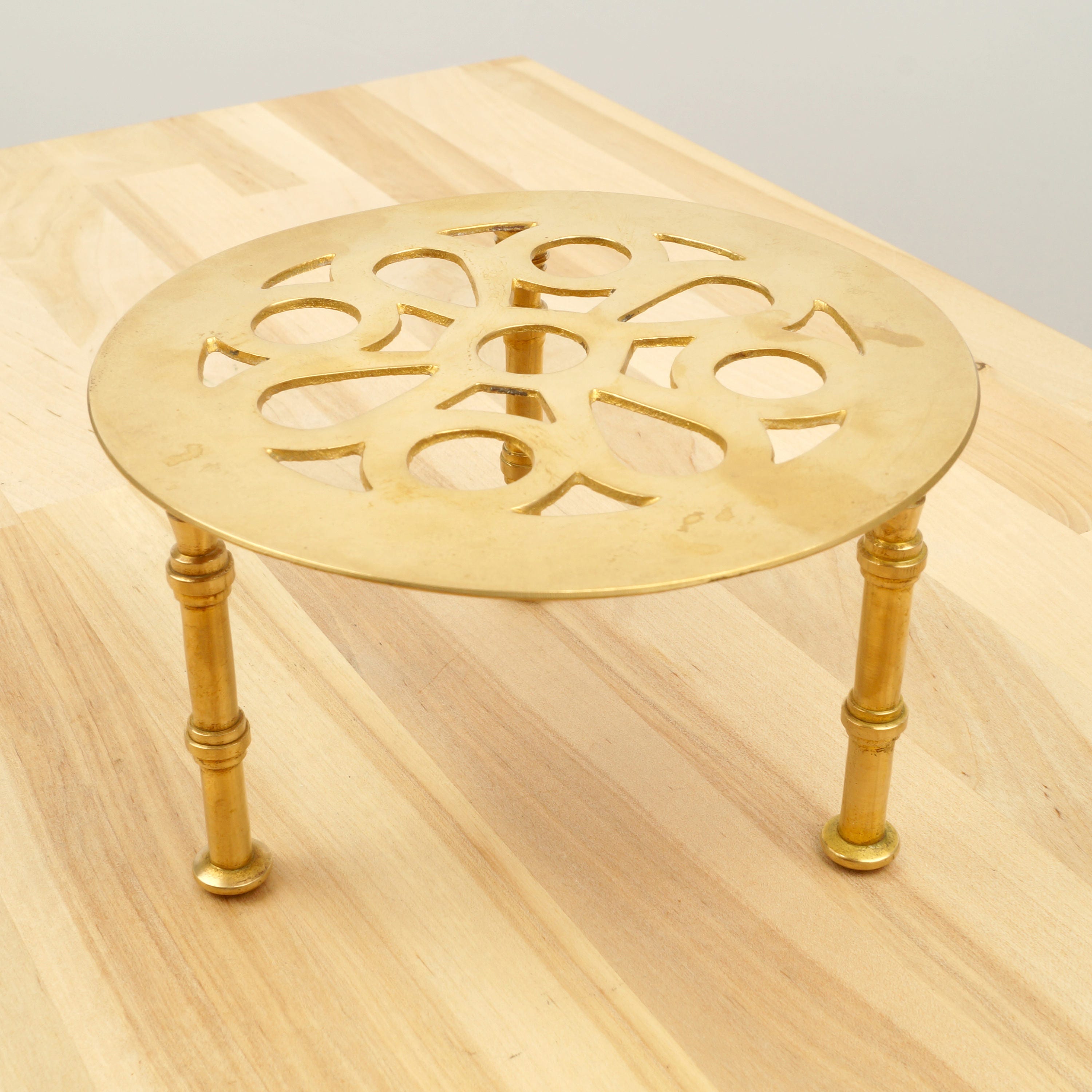 Kettle stand / tea pot stand Vintage solid brass can Etsy