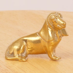 Dog Sculpture Statue - Basset Hound || Vintage solid brass dog figurine