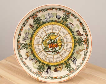 1980 calendar porcelain decorative plate Wedgwood England || Vintage calendar plate