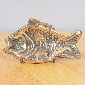 Bronze ring tray / Soap dish / jewelry dish / ashtray || Fish design || Vintage bronze