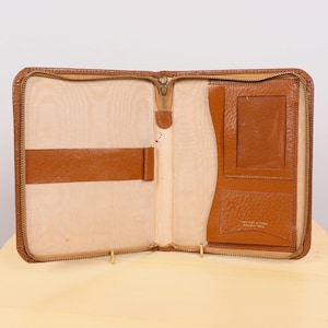Nut brown vintage genuine leather wallet || made in England || real leather