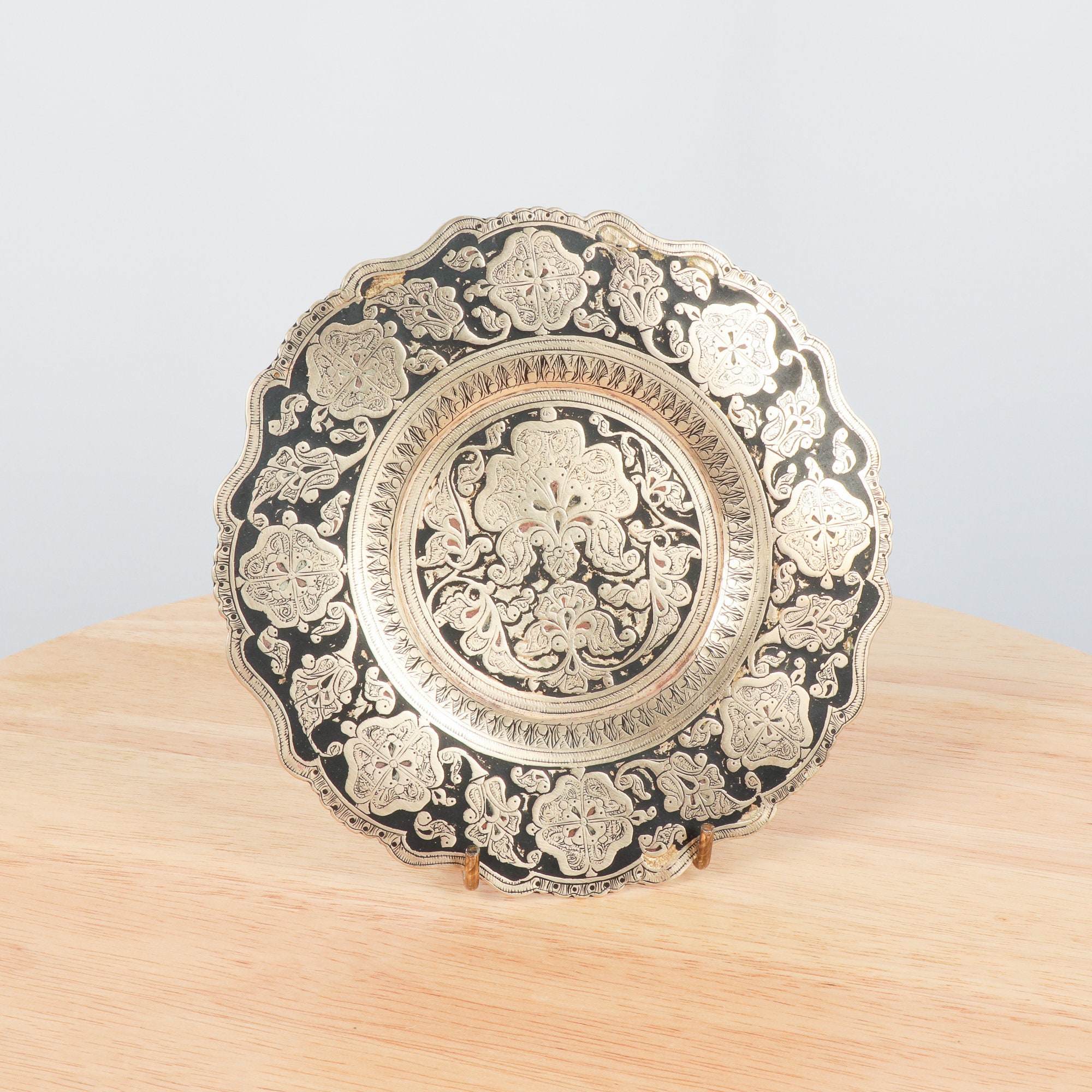 Image of 17 cm Plate || Handmade Engraved Floral Ornaments With Black Enamel Touched Vintage Solid Brass