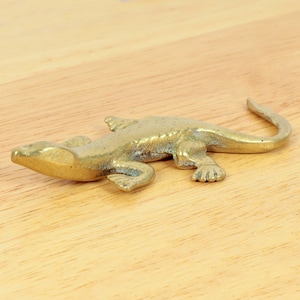 Lézard || figurine vintage || statue de reptile || sculpture vintage || souvenir vintage de reptile en laiton massif